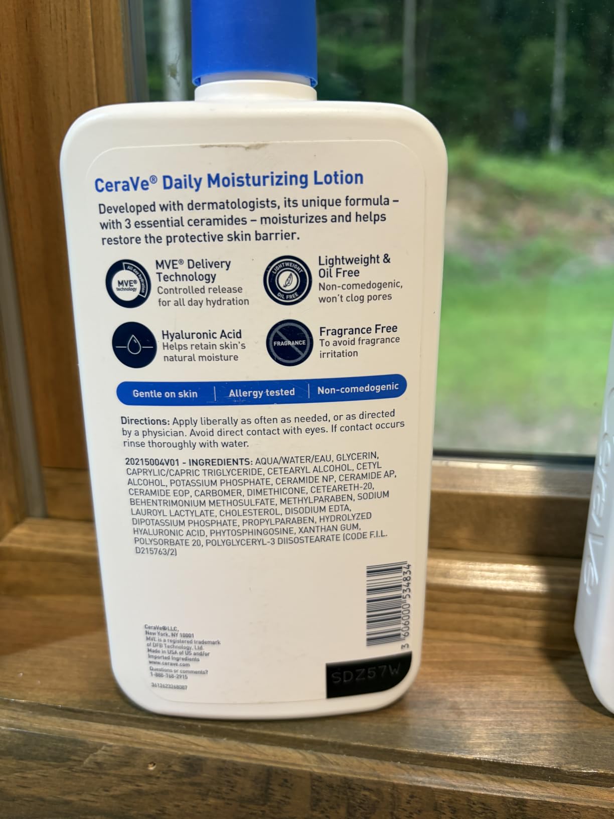 CeraVe Daily Moisturizing Lotion, Face and Body Lotion, Skin care, 12oz customer photo 2