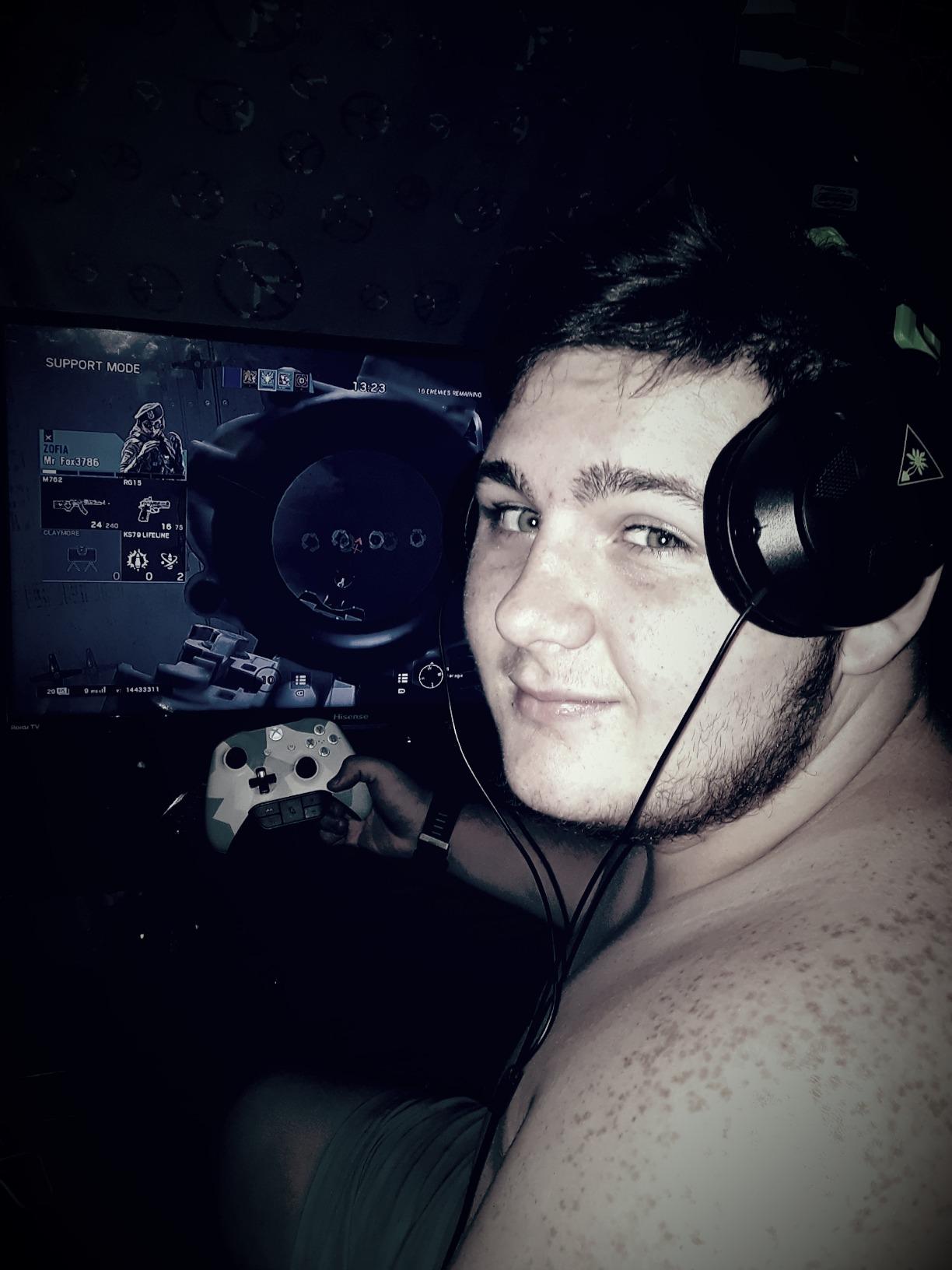 $100 XBOX Gift Card [Digital Code] customer photo 1