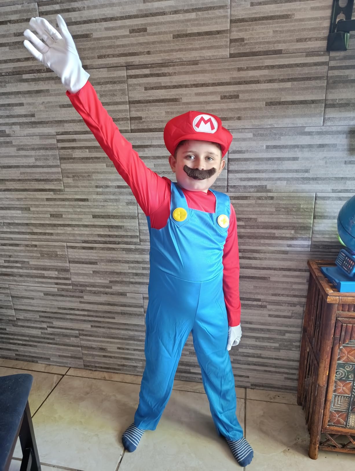 Nintendo Super Mario Costume, Officially Licensed Super Mario Brothers Boys Costume customer photo 2