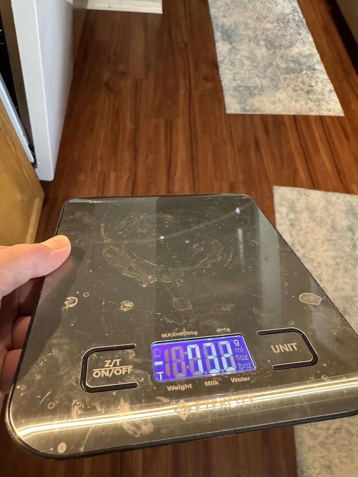 Etekcity Food Kitchen Scale, Digital Grams and Ounces, 11lb customer photo 2