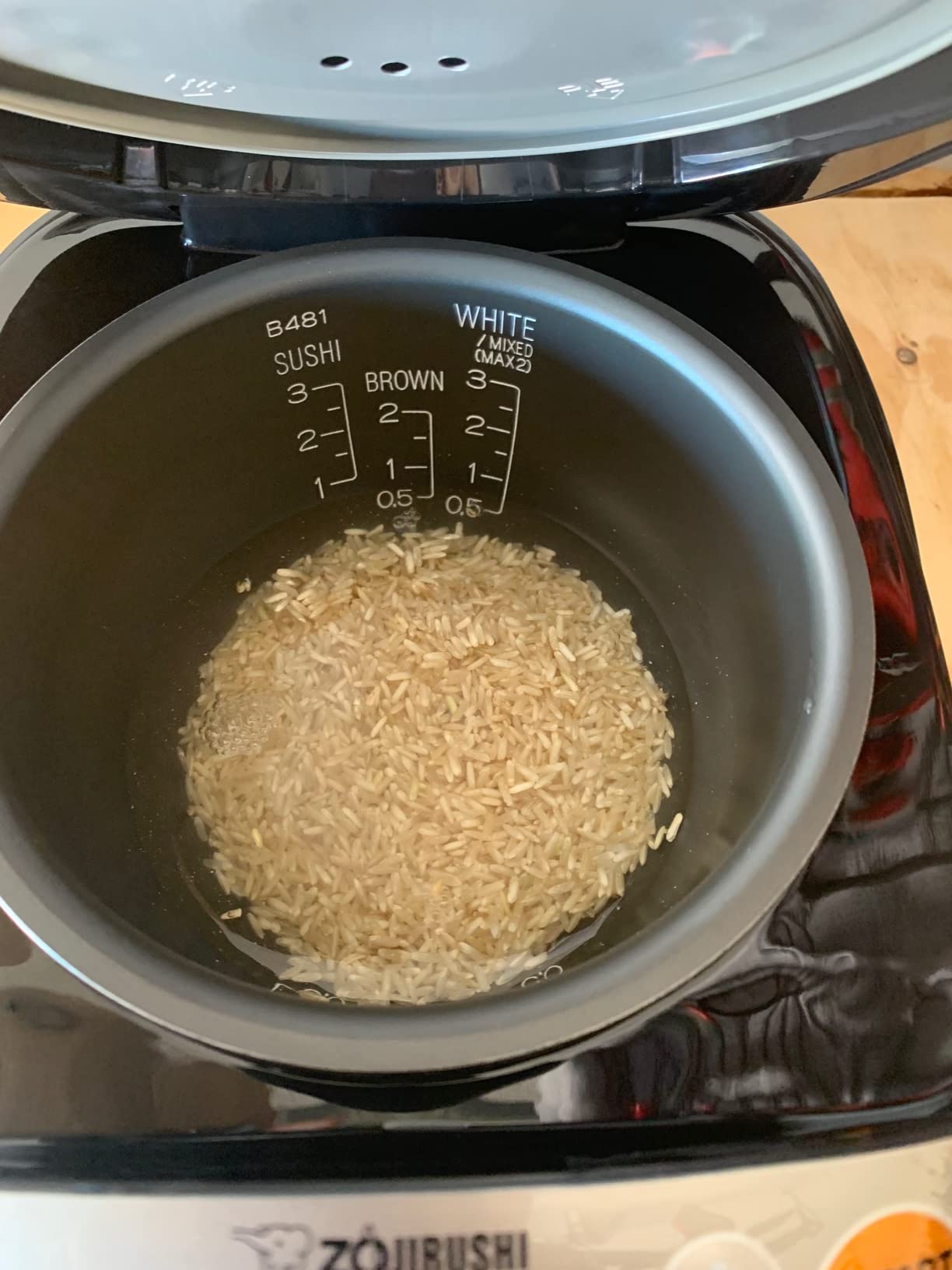 Zojirushi Micom 3-Cup Compact Size, Multiple Settings, Stainless Steel Made, Built-In Retractable Power Cord and Easy to Transport Rice Cooker and Warmer customer photo 2