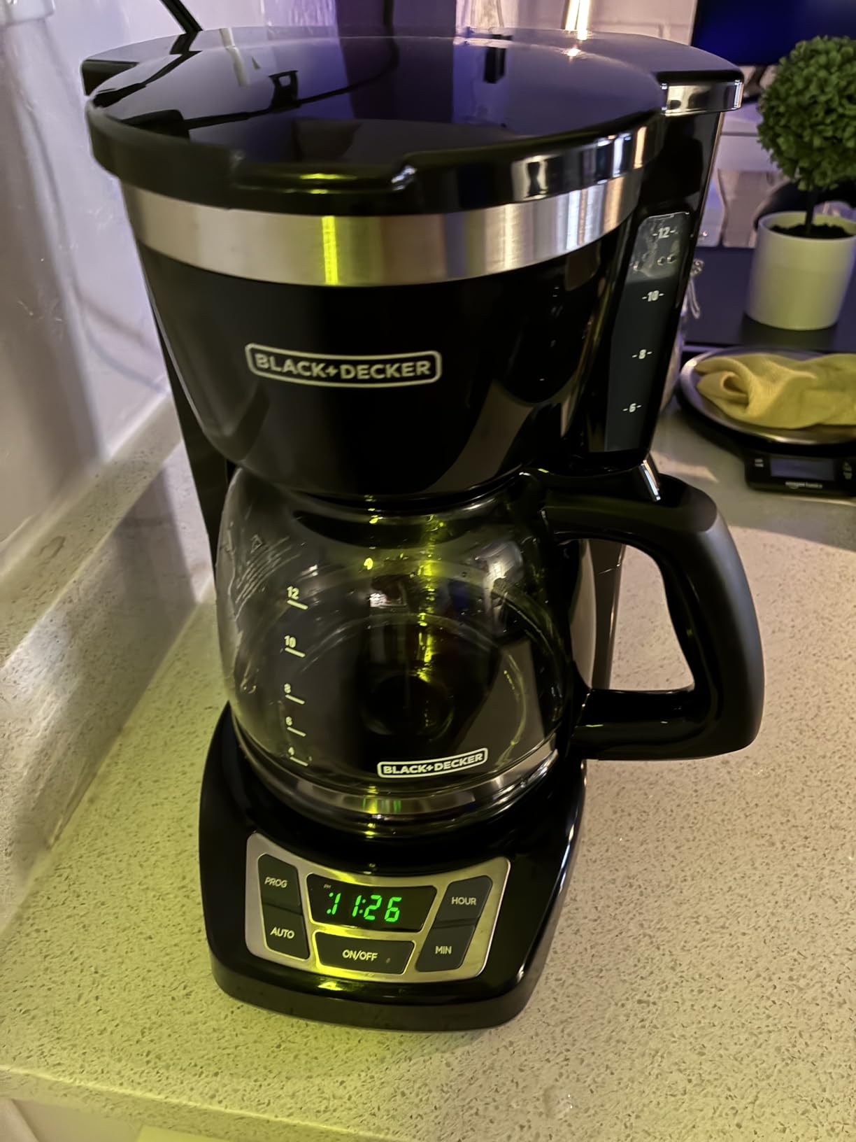 BLACK+DECKER 12-Cup Drip Coffee Maker with Vortex Brewing customer photo 2