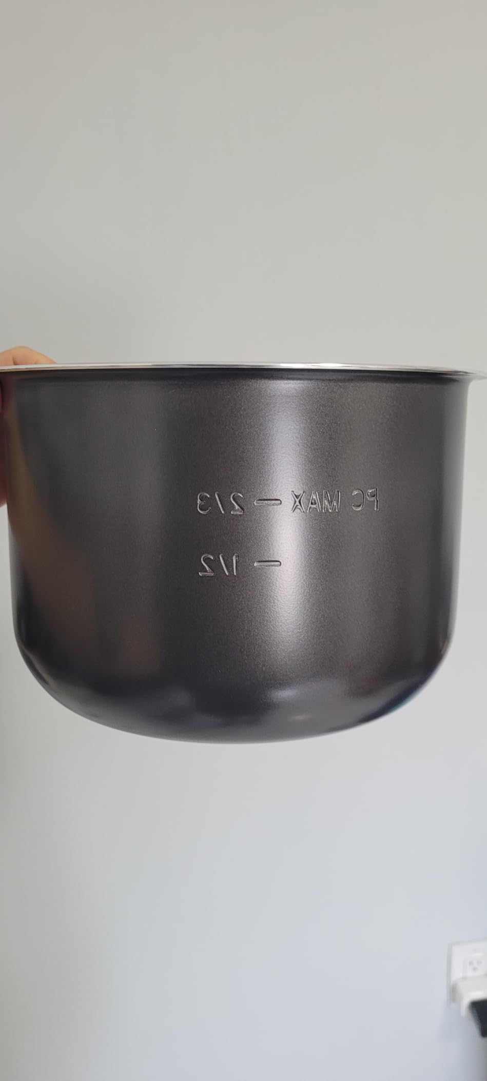 Instant Pot 3-Qt Ceramic Non-Stick Inner Cooking Pot for Rice, Slow Cooking, Black customer photo 1