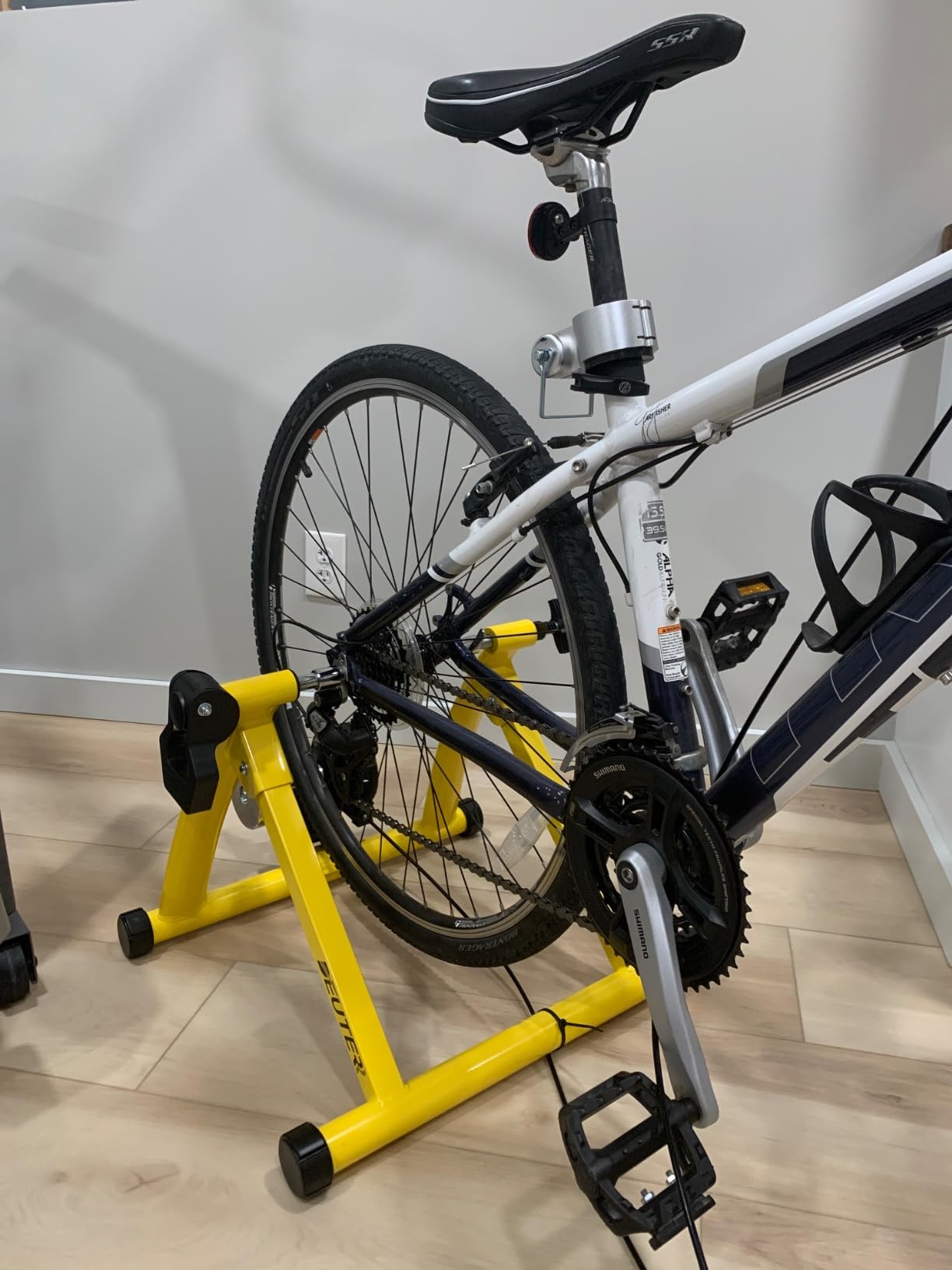 Bike Trainer, Magnetic Bicycle Stationary Stand for Indoor Exercise Riding customer photo 1