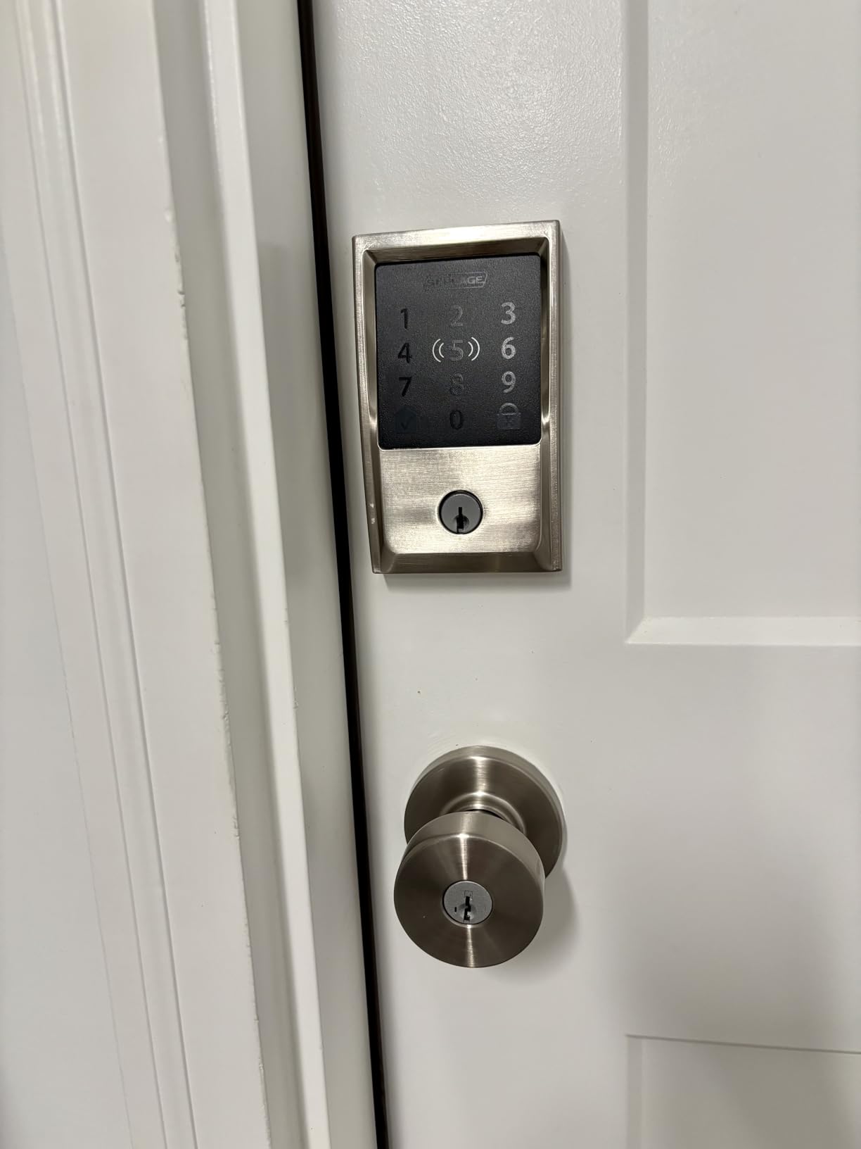 Schlage Encode Smart WiFi Deadbolt Lock with Century Trim, Matte Black customer photo 2