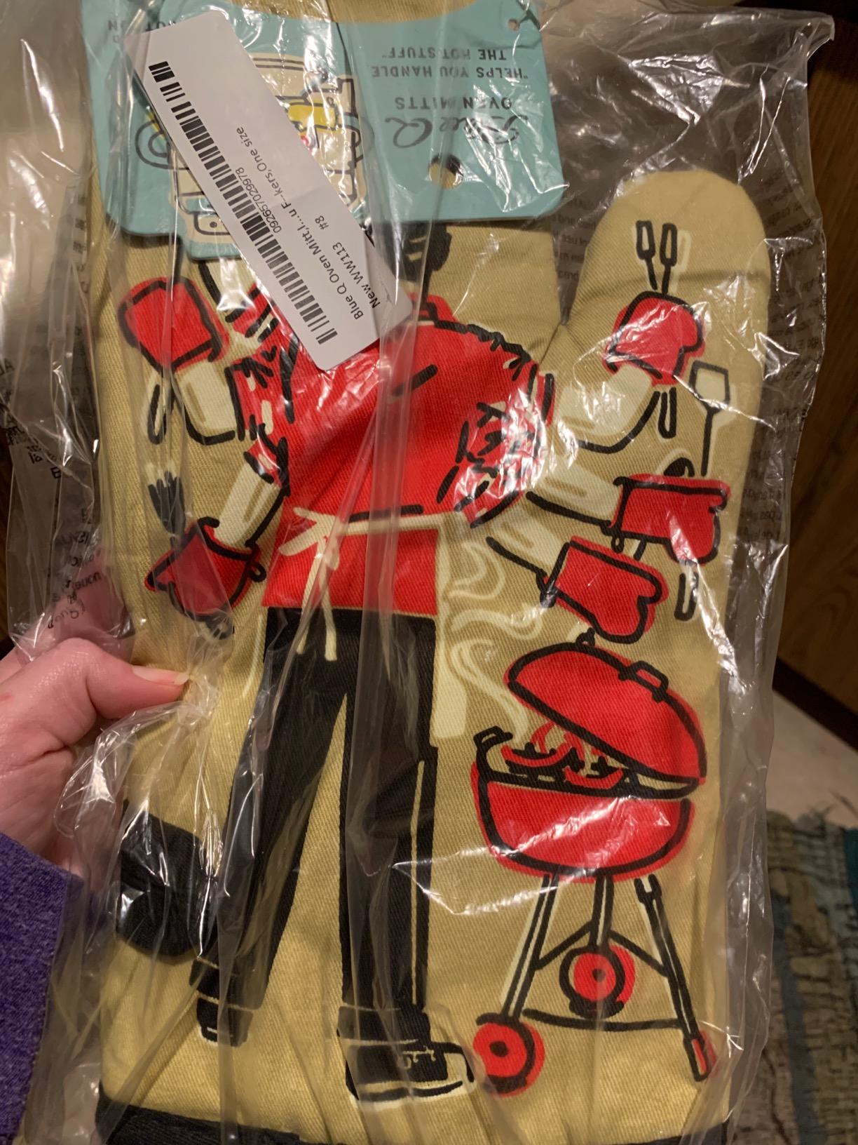 Blue Q Oven Mitts - Cute Kitchen Accessories & Kitchen Gifts - The Secret customer photo 1