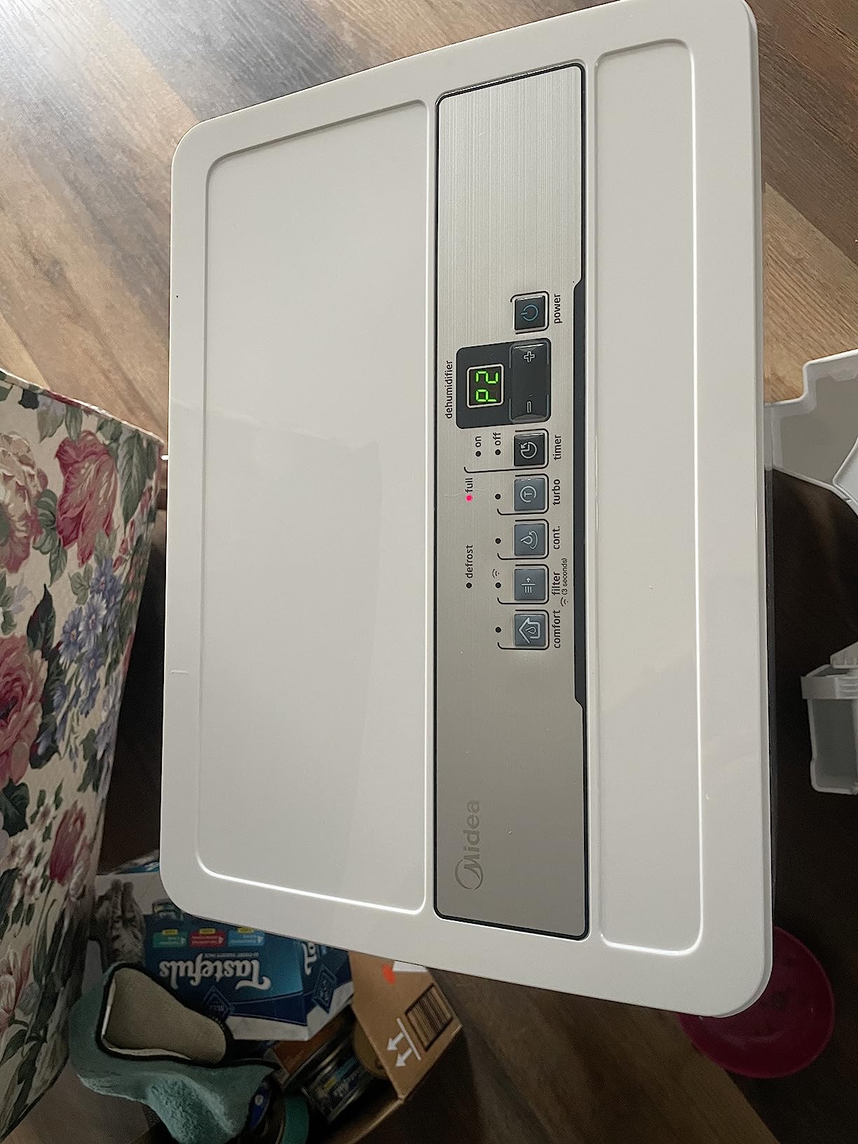 Midea 22 Pint Dehumidifier for Basement, 1,500 Sq. Ft, Energy star customer photo 1