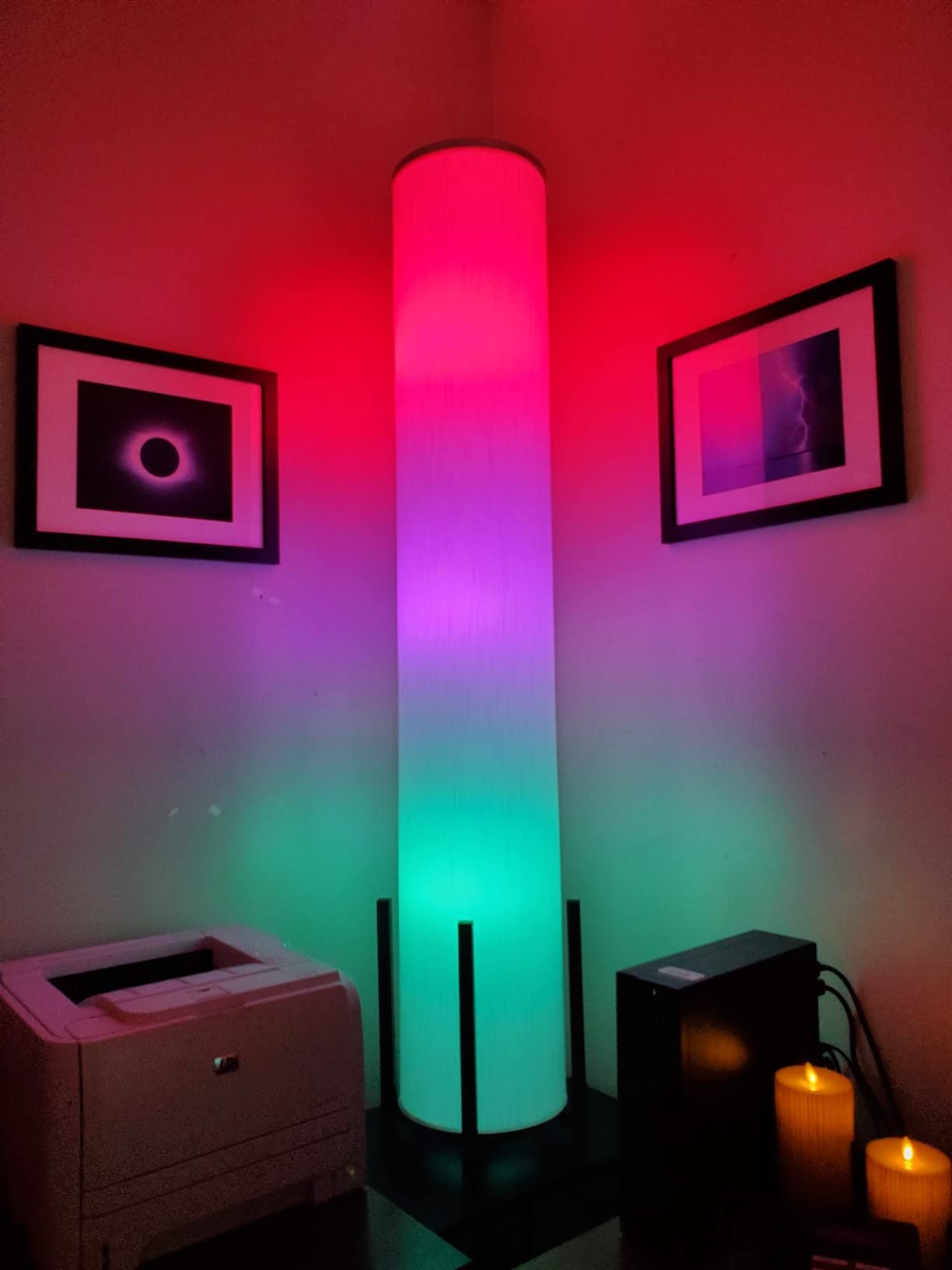 Philips Hue Smart 60W A19 LED Bulb - White and Color Ambiance Color-Changing Light - 2 Pack - 800LM - E26 - Indoor - Control with Hue App - Works with Alexa, Google Assistant and Apple Homekit customer photo 1