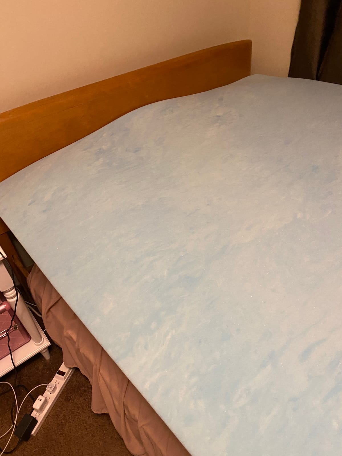 Sure2Sleep Gel Swirl Memory Foam Mattress Topper - 2 Inch, Pressure Relieving, Cooling Comfort - Made in the USA & CertiPUR-US Certified - Softens Firm Beds and Extends Mattress Life - Queen Size customer photo 1