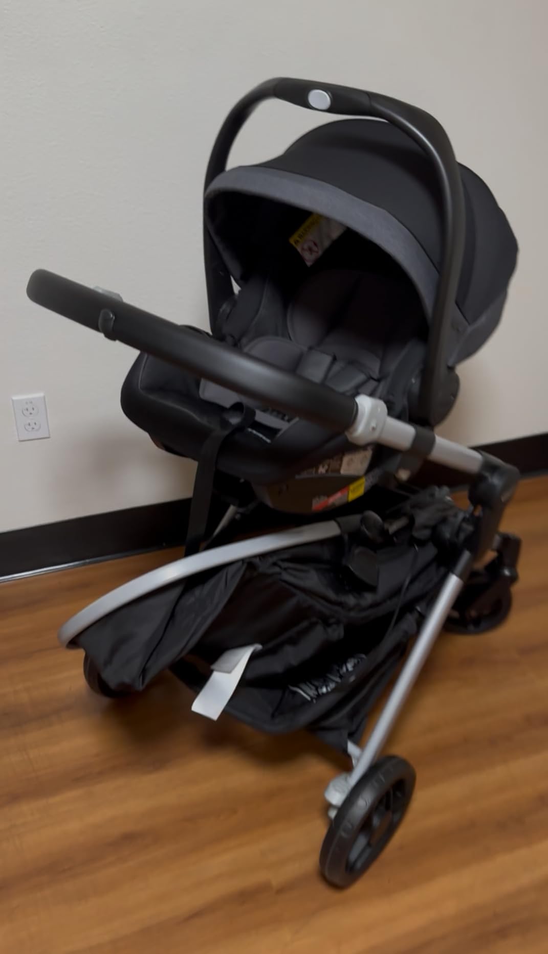 Graco Modes Nest 3-in-1 Travel System (Stroller & Car Seat), Bayfield customer photo 1