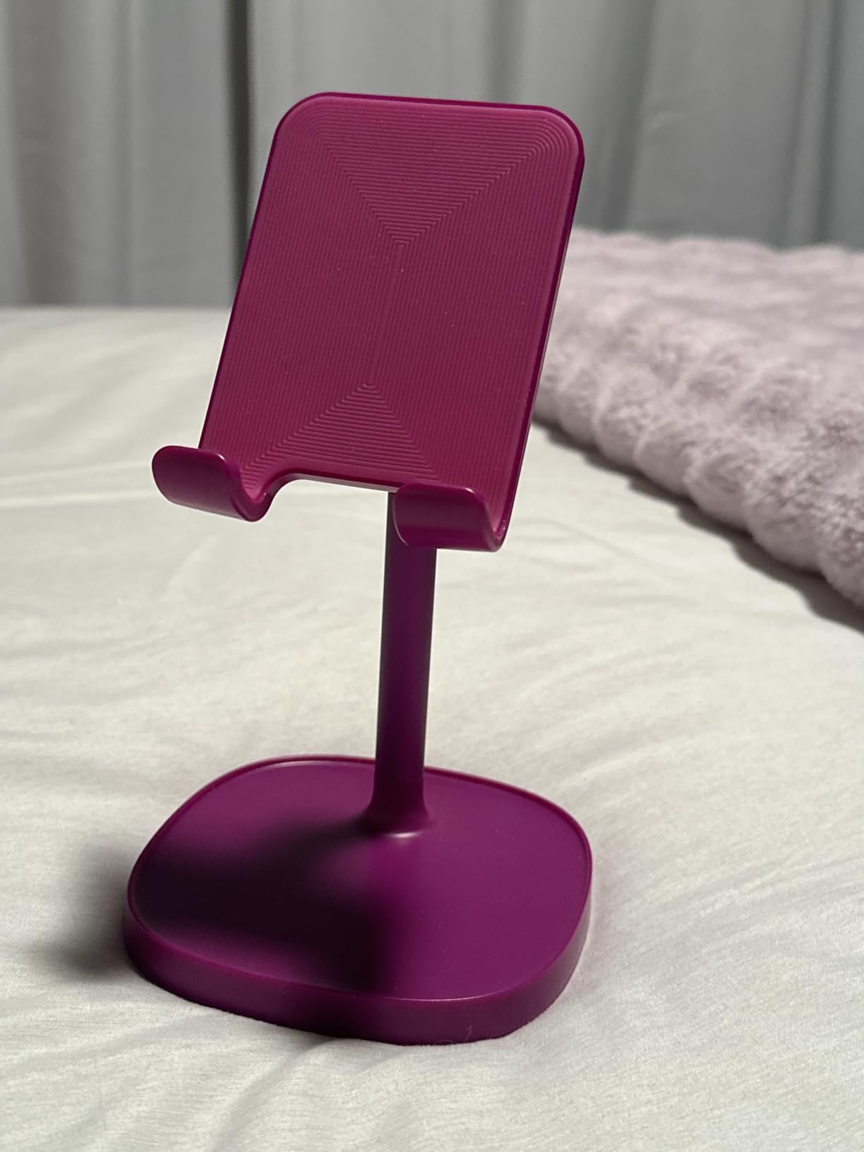 LISEN Cell Phone Stand Phone Holder for Desk, Office Decor Gadgets for Men customer photo 1