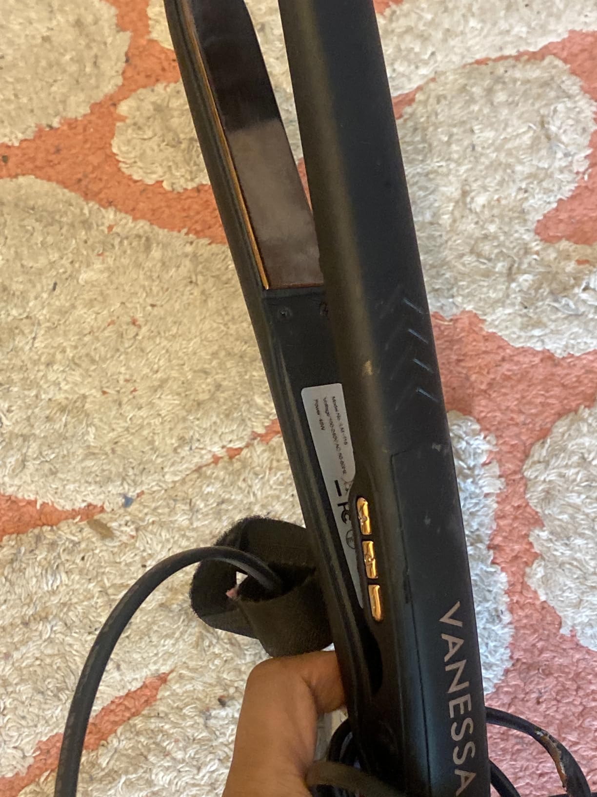 VANESSA PRO Titanium Flat Iron 1 Inch Hair Straightener for Smooth Results customer photo 2