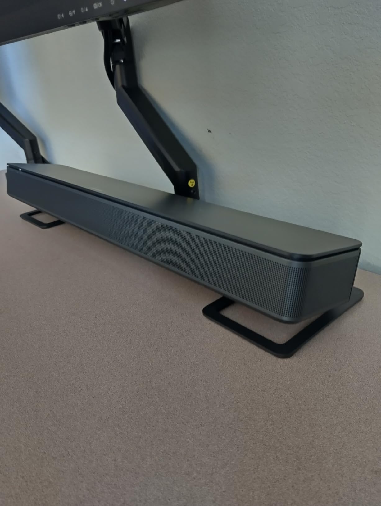 Bose TV Speaker - Soundbar for TV with Bluetooth and HDMI-ARC Connectivity, All-in-One Compact Soundbar, Includes Remote Control, Black customer photo 1
