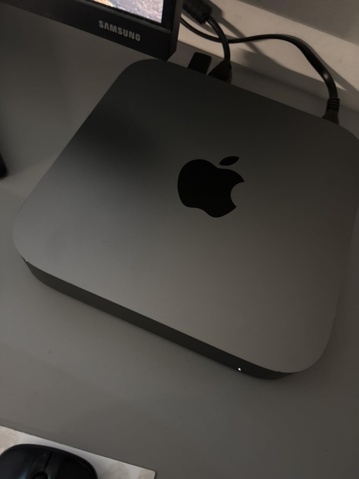 Apple Mac Mini Desktop - Intel Core i3-8GB Memory - 256GB Solid State Drive (Renewed) customer photo 2