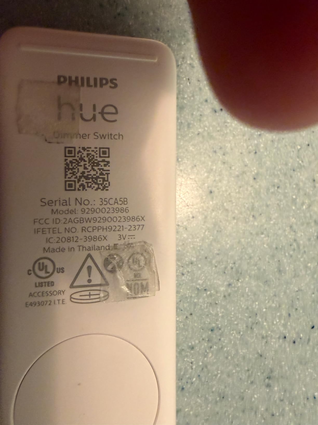 Philips Hue Smart Dimmer Switch Remote, 1-Pack, White customer photo 1