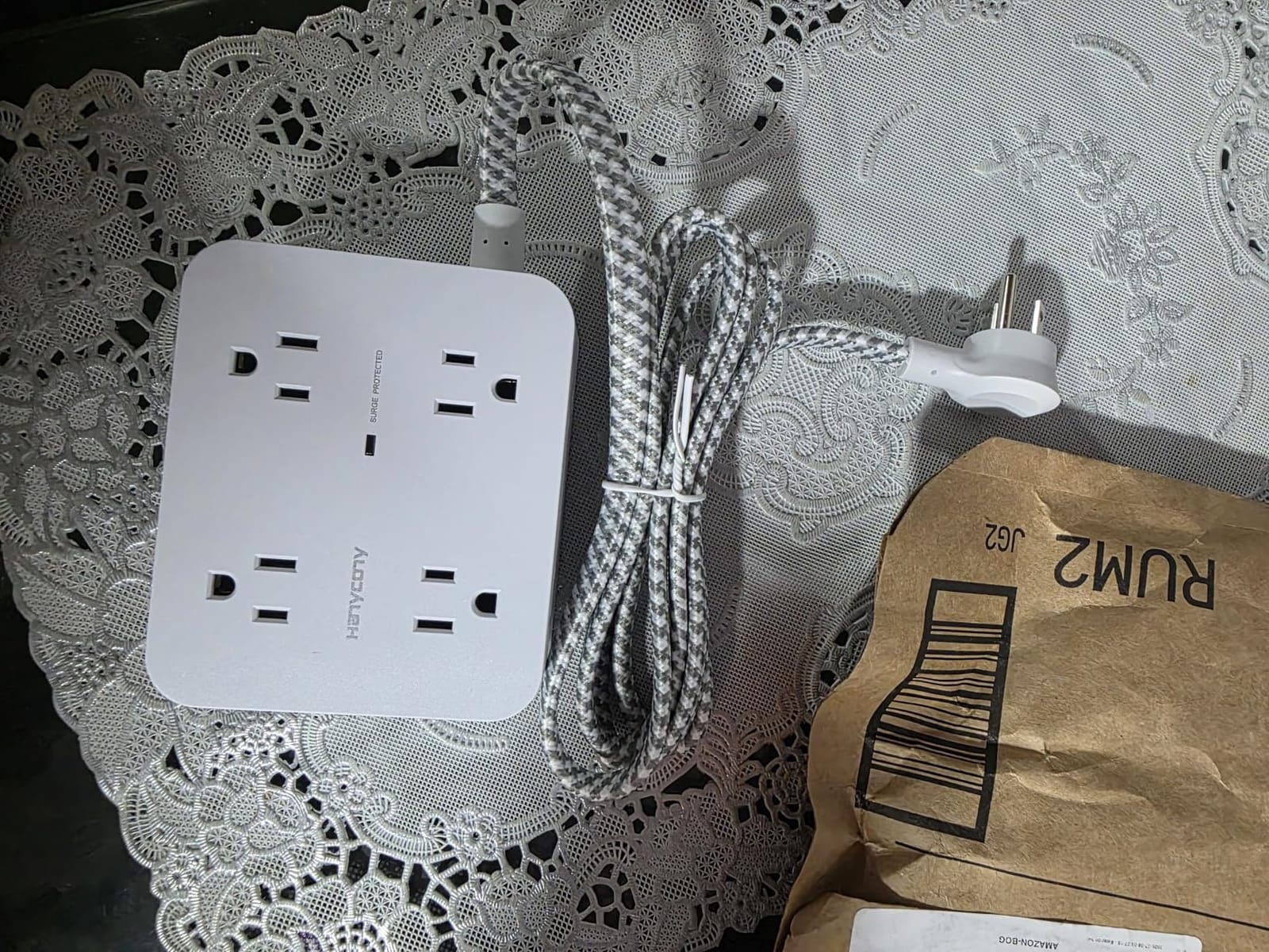 HANYCONY Surge Protector Power Strip, 1080J, 5 Ft Braided Extension Cord customer photo 2