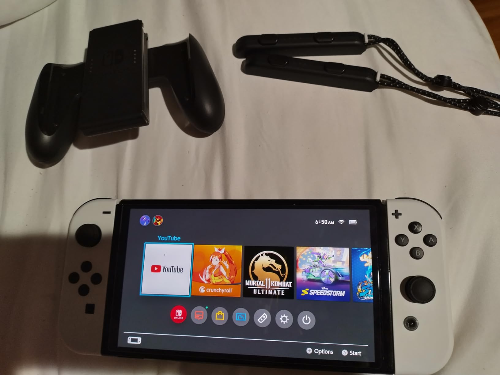 Nintendo Switch – OLED Model w/White Joy-Con customer photo 1