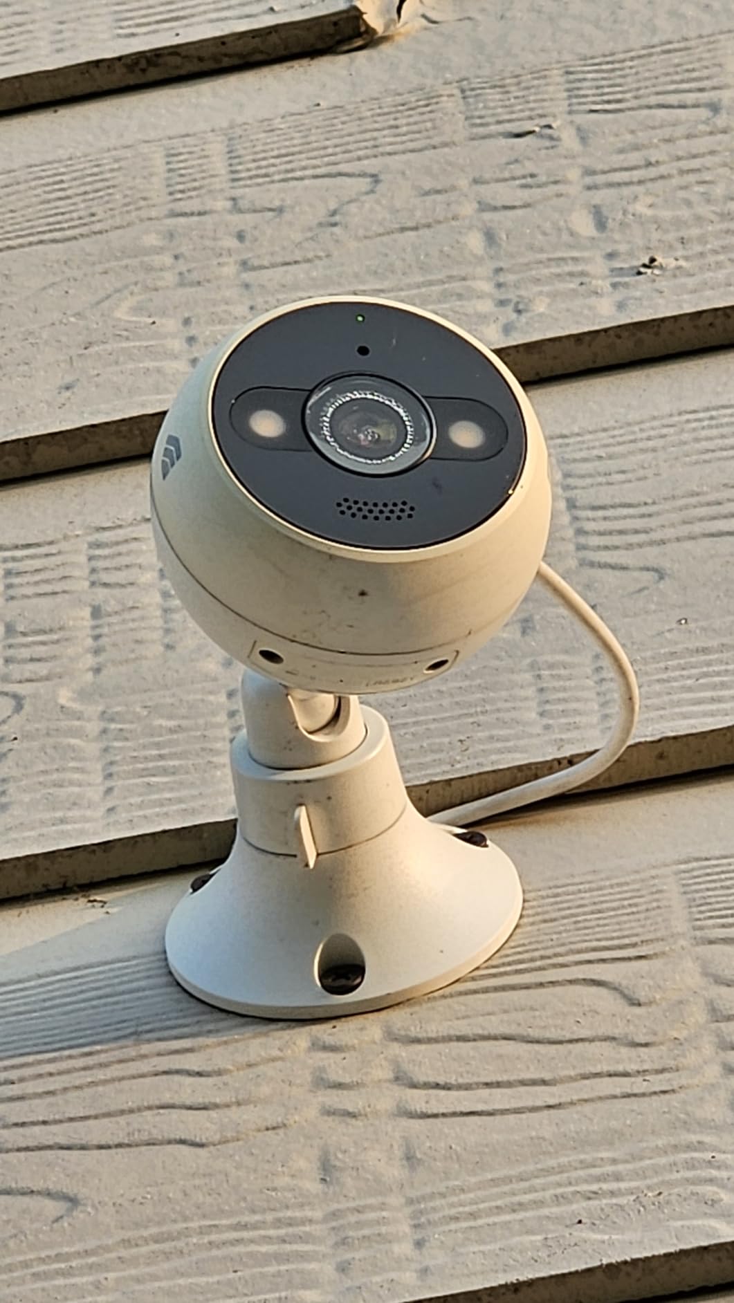 Kasa 2K+ Outdoor Wired Security Camera, KC420WS customer photo 2