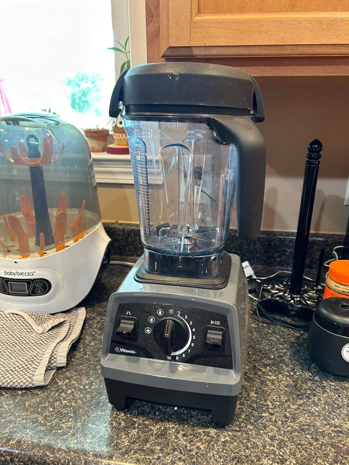 Vitamix Explorian with Programs Blender, Black (Renewed Premium) customer photo 1