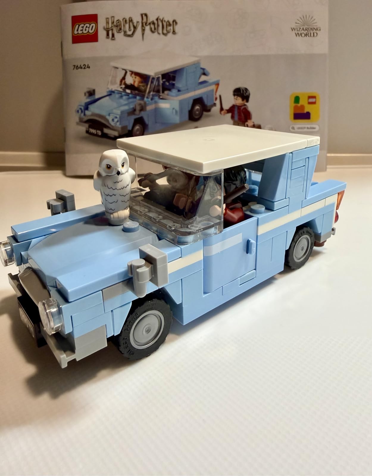 LEGO Harry Potter Flying Ford Anglia, Buildable Car Toy with 2 Minifigures for Role Play, Fantasy Playset for Kids, Harry Potter Car, Gift for Boys, Girls and Any Fan Ages 7 and Up, 76424 customer photo 2