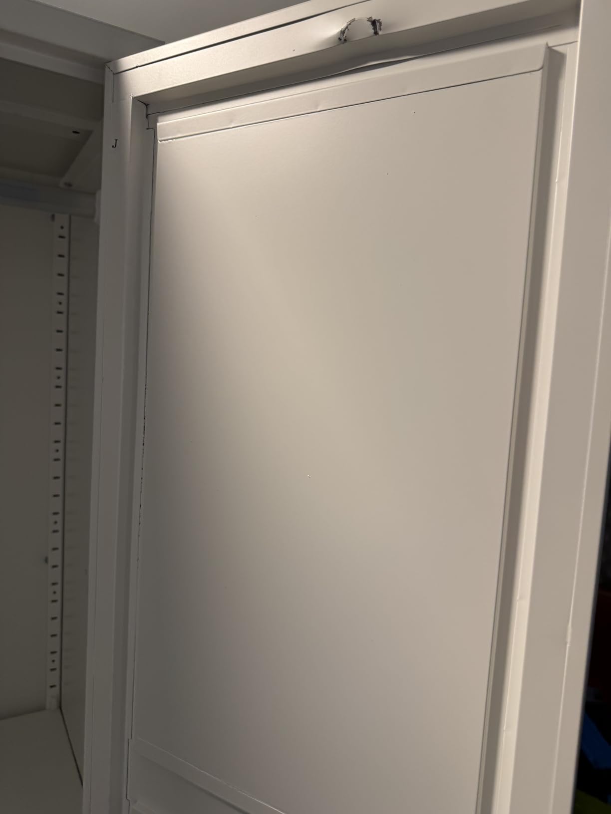 erosoei Metal Armoire Wardrobe Closet, 71