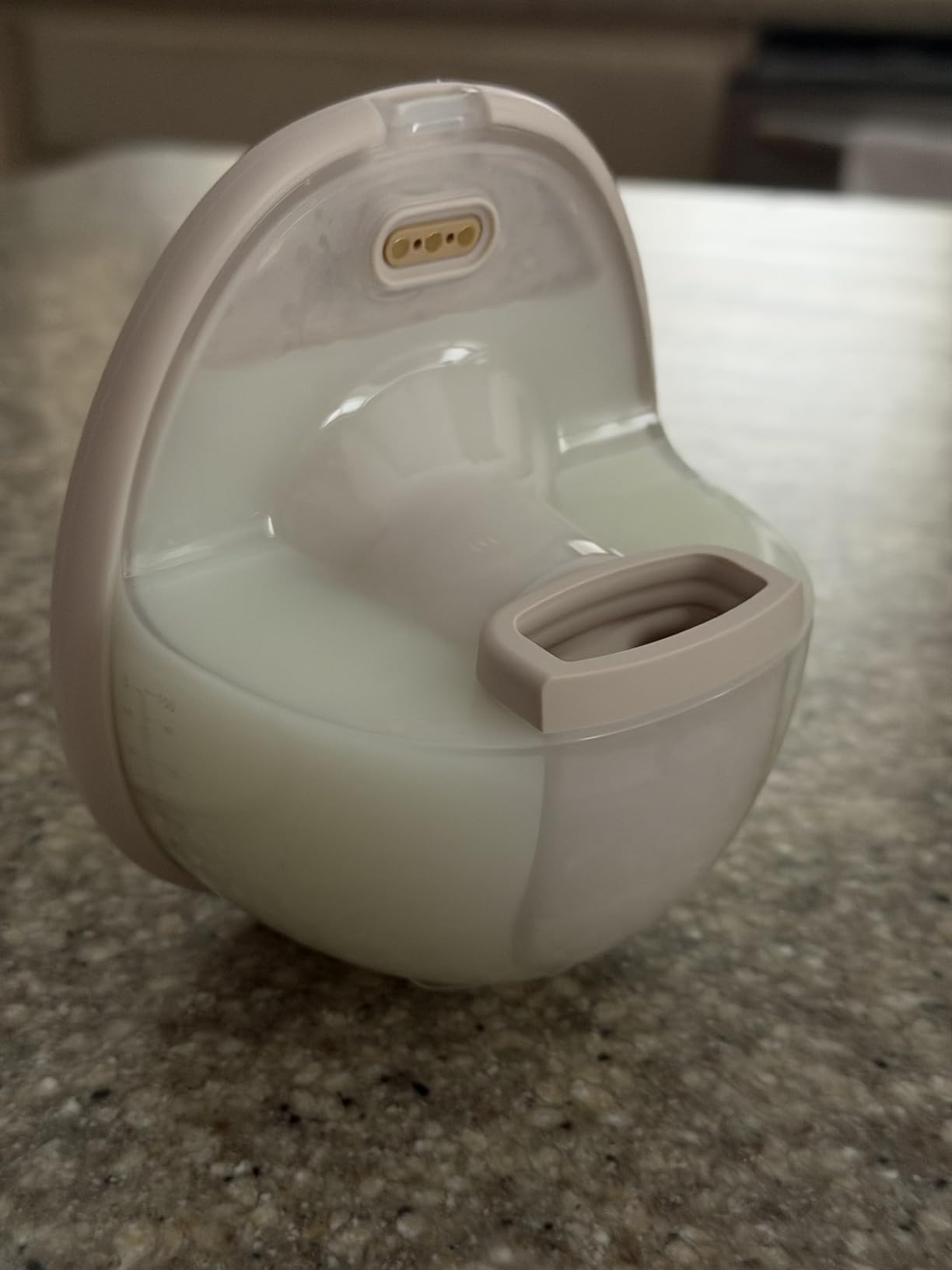 eufy Heated Wearable Breast Pump S1 Pro, Charging Case, Hands-Free customer photo 1