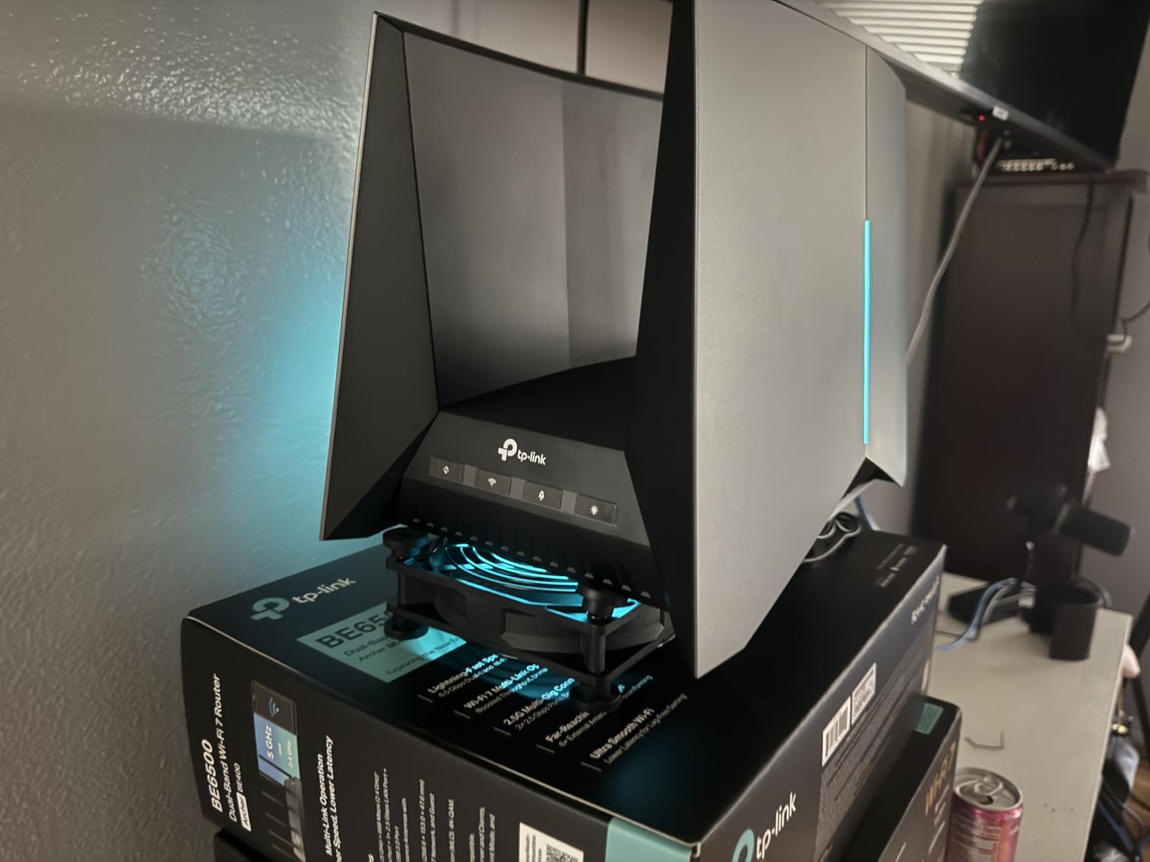 TP-Link Tri-Band BE19000 Wi-Fi 7 Gaming Router (Archer GE800) customer photo 1