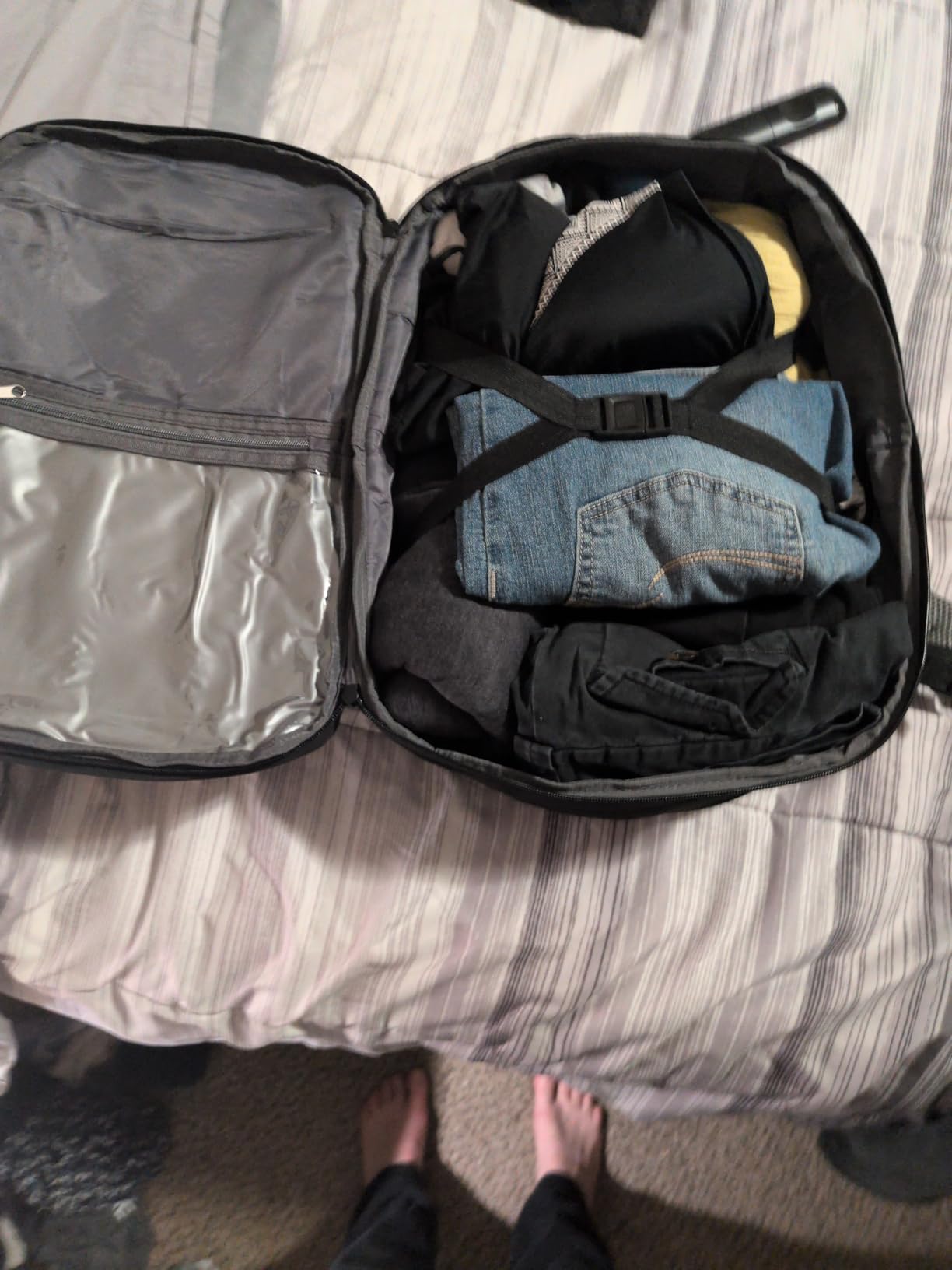HOTOR Travel Backpack Flight Approved Bag Men Women, Medium Black customer photo 1