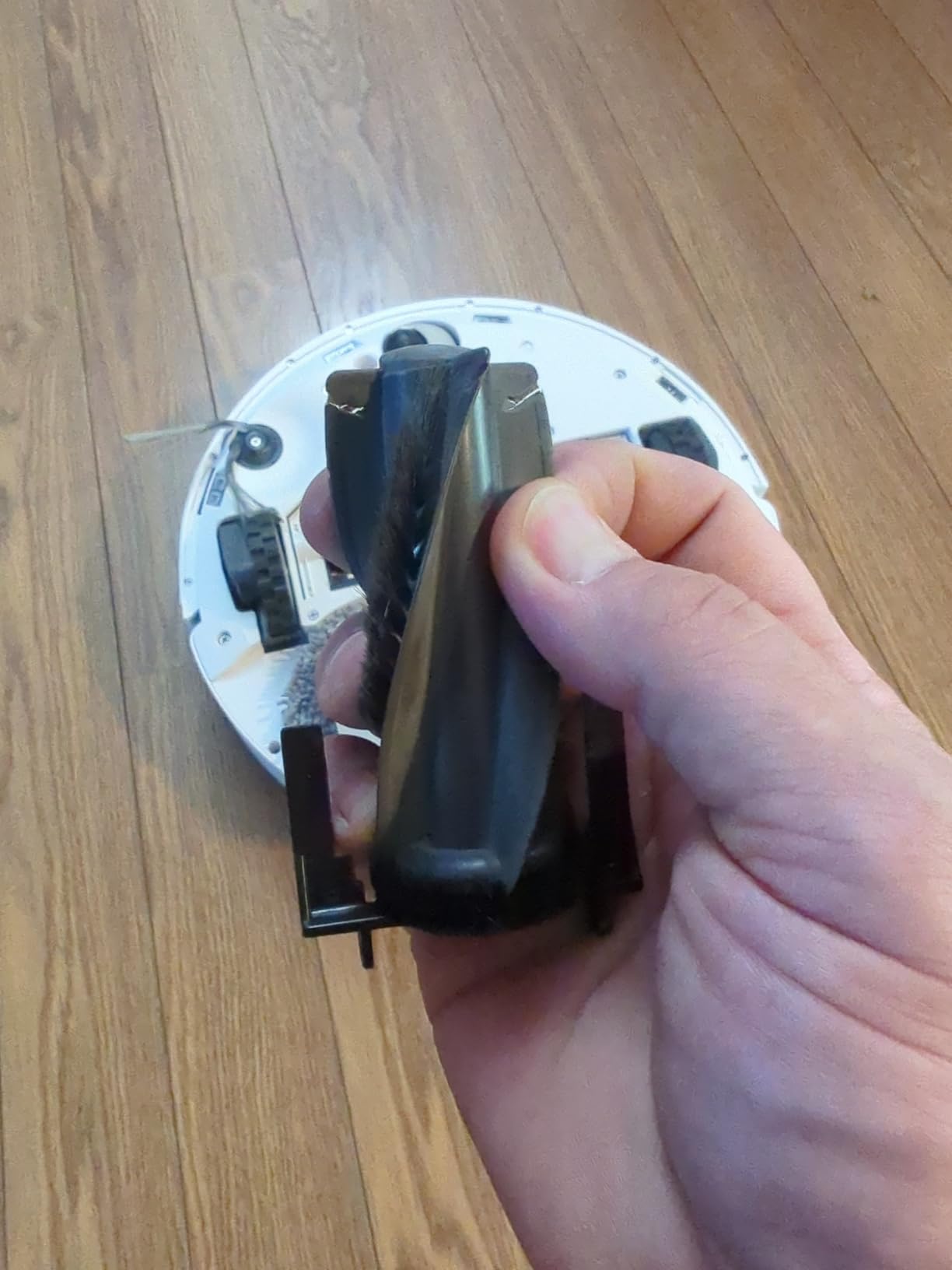 roborock Qrevo S5V Robot Vacuum and Mop, FlexiArm Edge Mopping customer photo 1