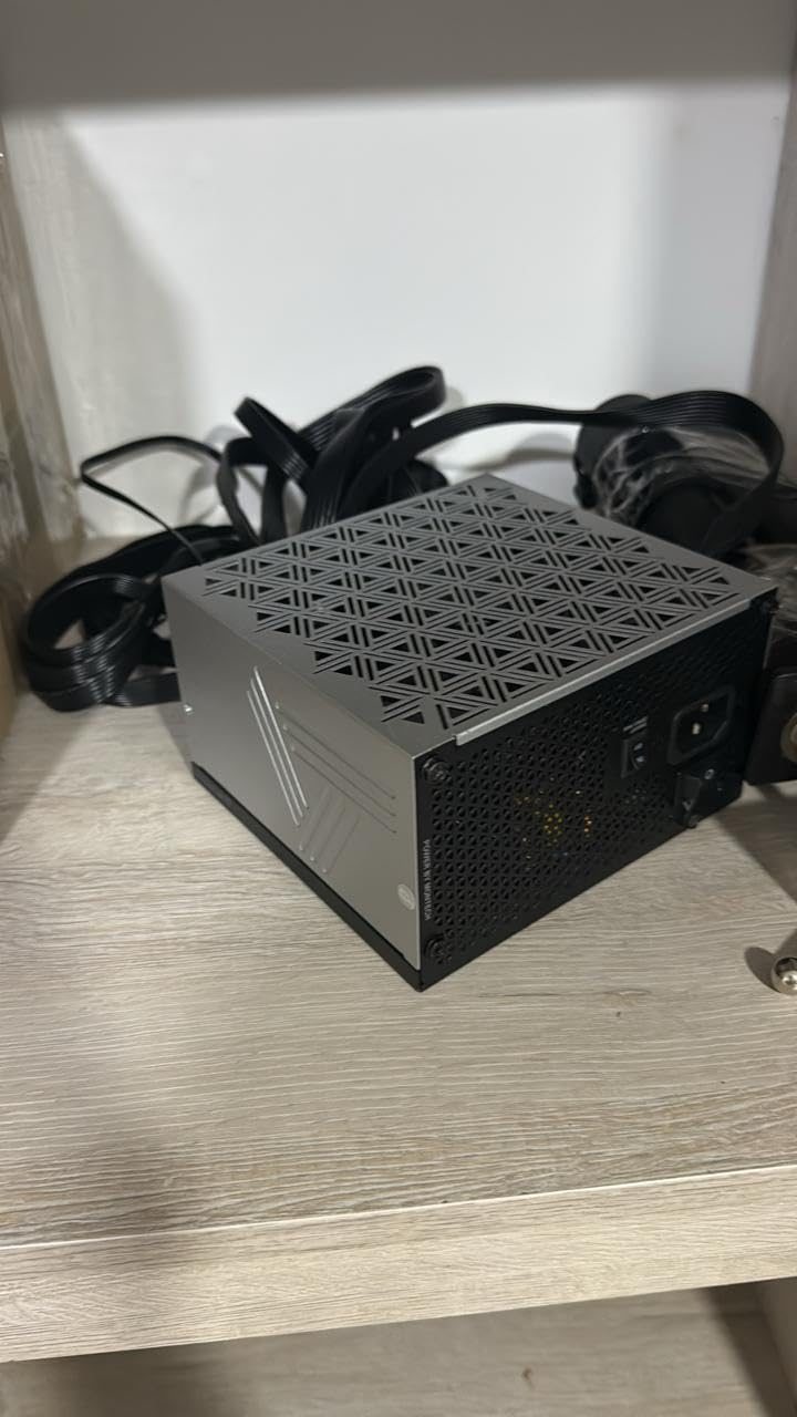 MONTECH Century II 850W ATX 3.1 Fully Modular 80 Plus Gold Power Supply customer photo 2