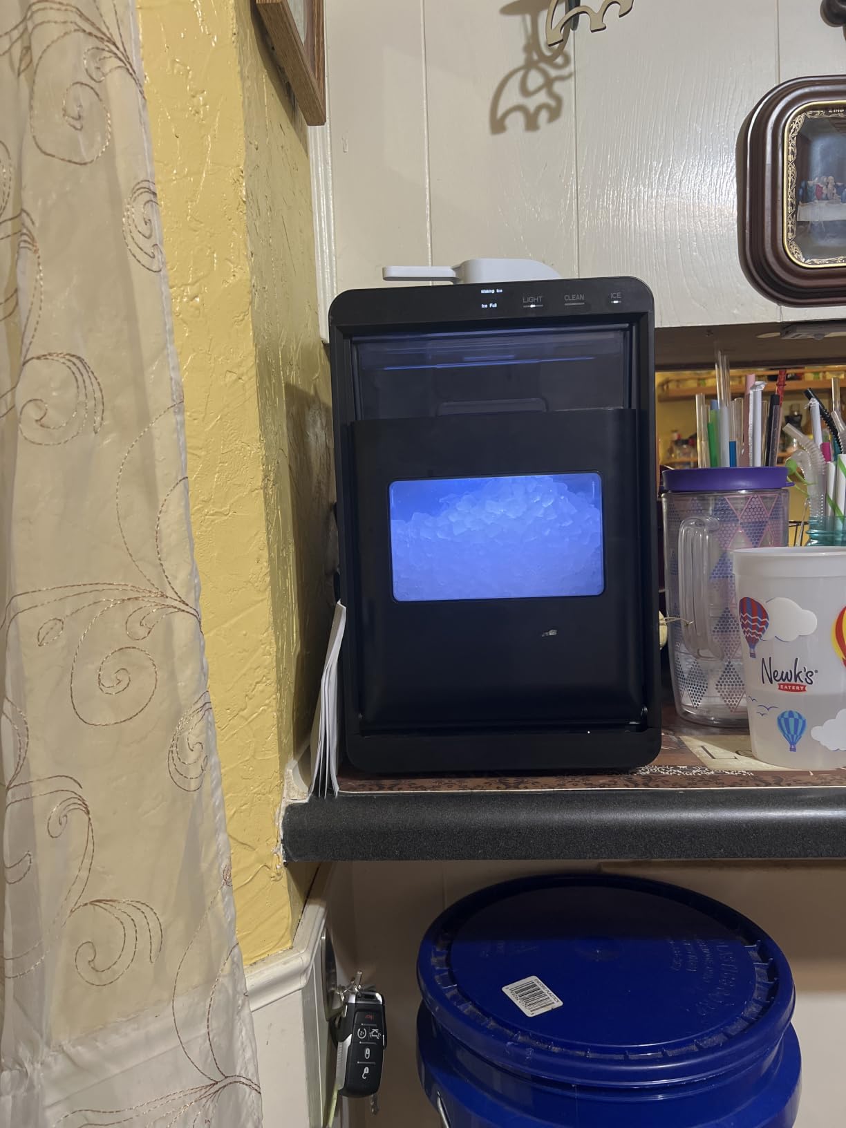 Antarctic Star Countertop Ice Maker Machine, 26Lbs/Day Fastest 6‑Min Ice customer photo 1