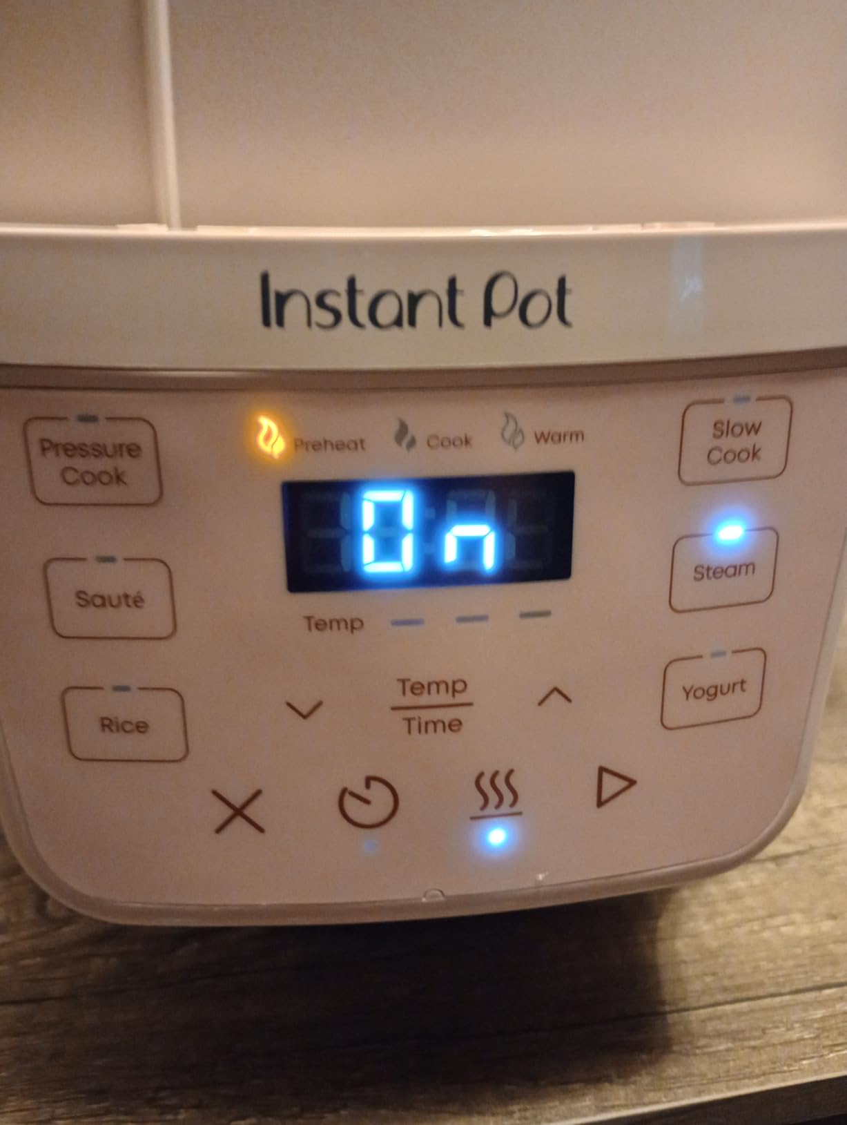 Instant Pot Rio Mini 4 Qt 7-in-1 Electric Pressure Cooker, Black customer photo 2