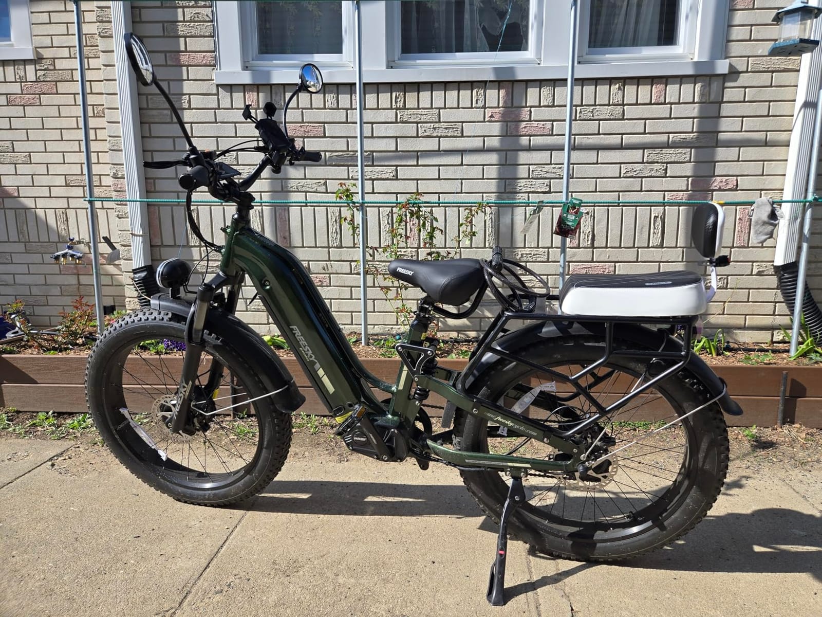FREESKY Dual Motor Electric Bike for Adults 26