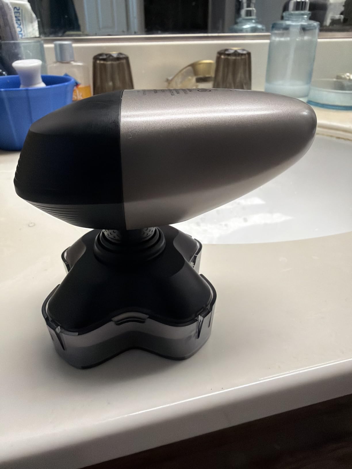 Philips Norelco Head Shaver Pro 9000 Electric Shaver, Clean & Gentle Shave customer photo 1