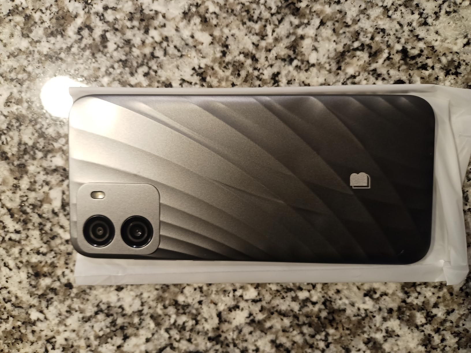 BLU G35 | 2025 | Unlocked | 6.5” HD+ Infinity Display | Dual 8MP Camera + LED Flash 5MP Selfie Camera | 32GB/3GB I US Version | US Warranty | Grey customer photo 1