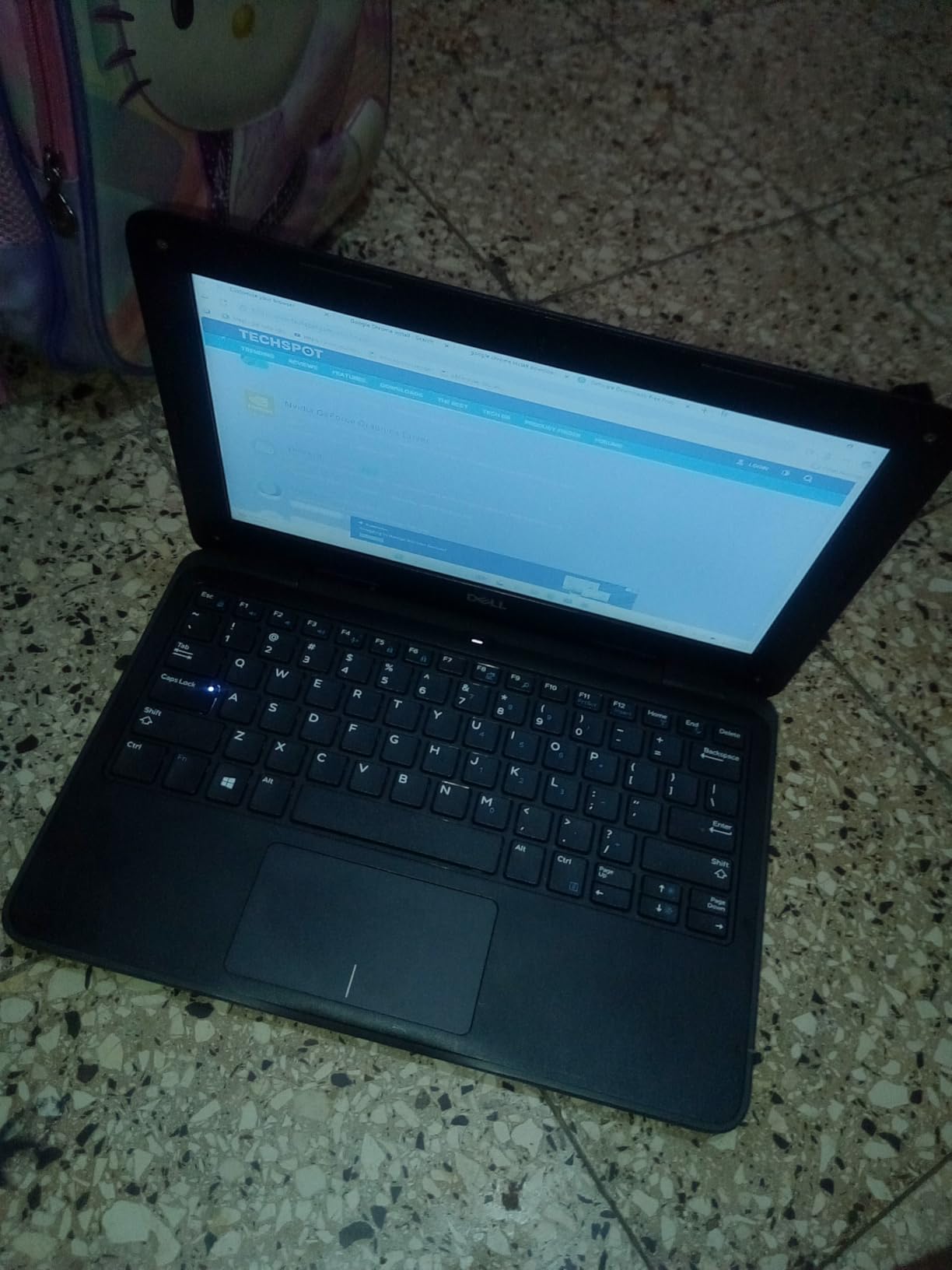 Dell Latitude 3190 Intel Celeron N4100 X4 2.4GHz 4GB 64GB 11.6in Windows 11 Pro, Black (Renewed) customer photo 1