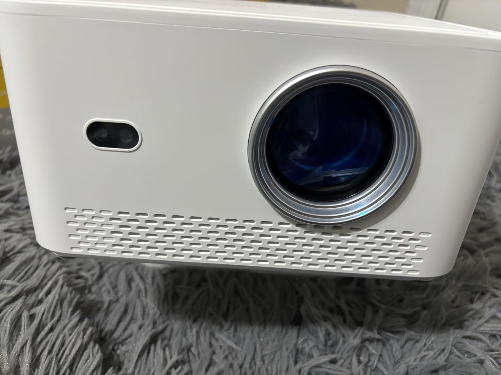 Magcubic Smart Projector with WiFi6 and Bluetooth5.4, Native1080P Portable customer photo 1