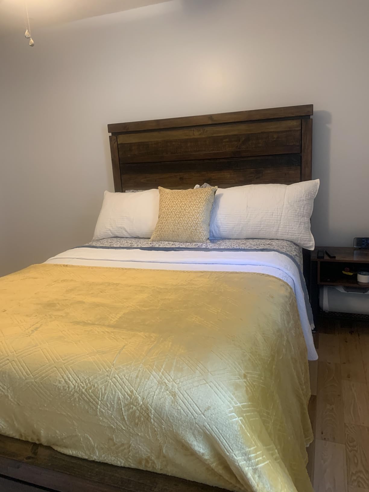 Marsail Split King Adjustable Bed Frame Electric Base, Head & Foot Incline customer photo 2