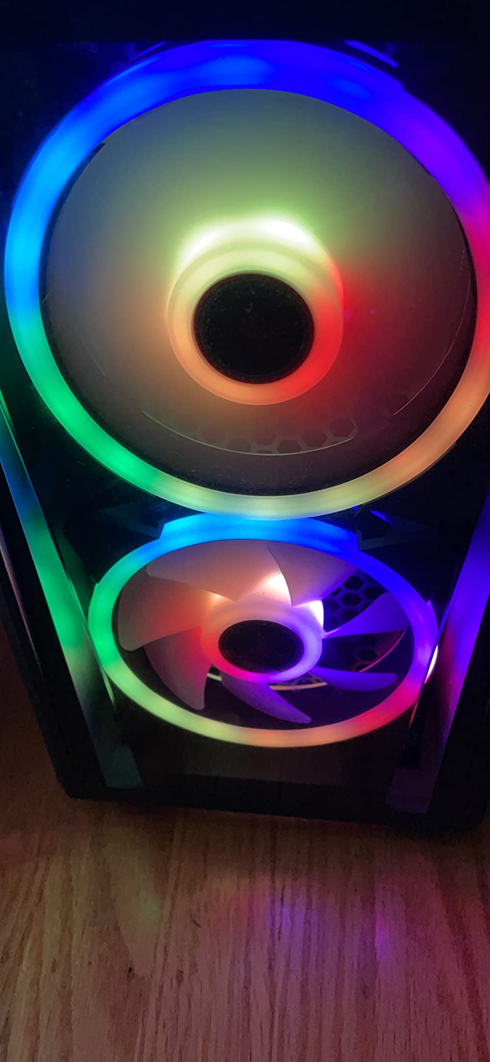 Skytech Gaming PC Desktop, Ryzen 7 5700, RTX 5060, 16GB RAM, 1TB SSD customer photo 2