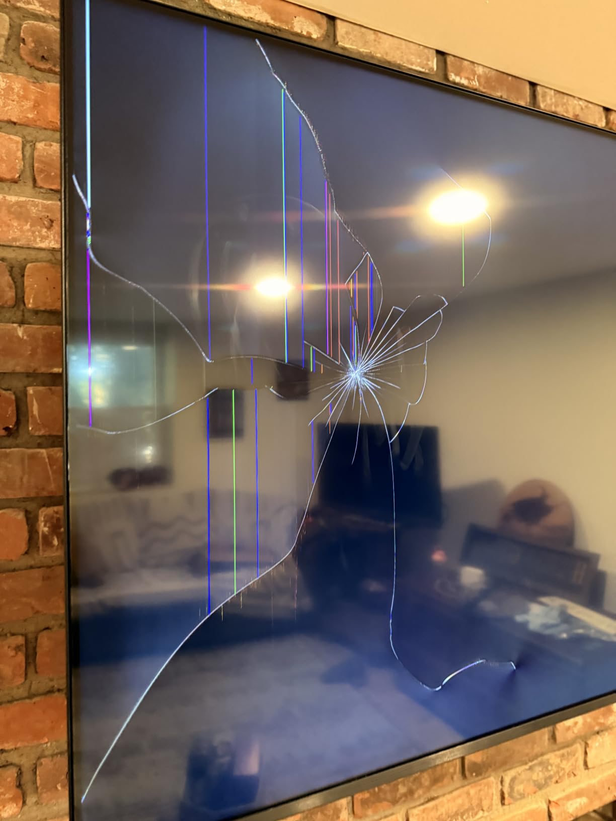 Samsung 65-Inch Class Crystal UHD U8000H Series Samsung Vision AI Smart TV (2026 Model, 65U8000H) Processor 4K, Endless Free Content, Motion Xcelerator, Color Booster, Alexa Built-in customer photo 1