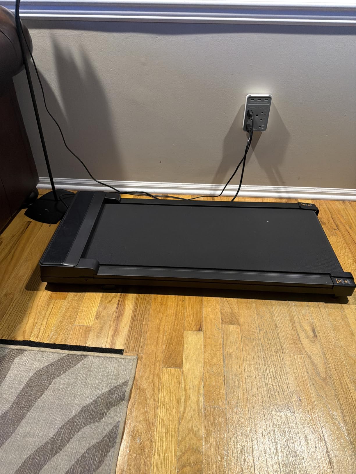 Walking Pad Treadmill with 5% Incline - Under Desk Running Machine Mat Pads for Home Office Portable Small Compact Quiet Flat Indoor Magnetic Lightweight Electric Treadmills Remote Control 4MPH customer photo 1